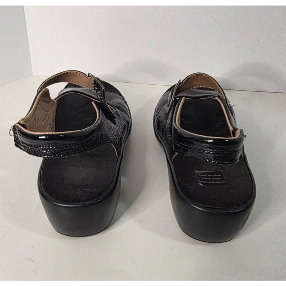 Barefoot Freedom Womens 8.5M Black Patent Leather Slingback Comfort Sandals